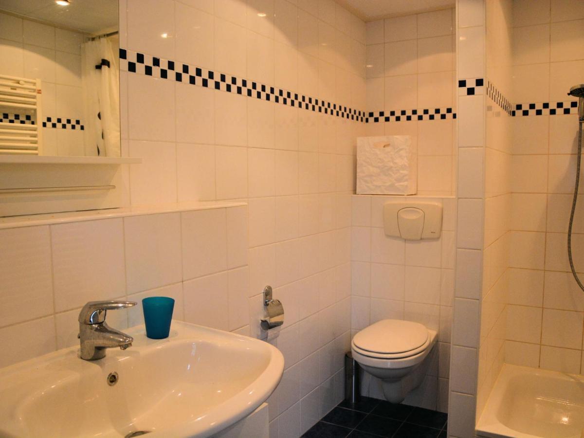 Cosy Holiday Home In Noordwijkerhout Near Lake Bagian luar foto